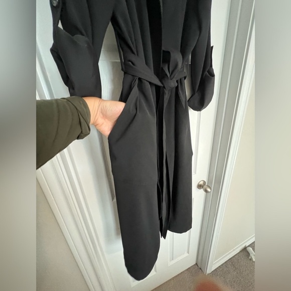 Belle Vere Black light weight long trench.  Size Large - Picture 3 of 4